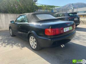 Imagen 4/10 de Audi Cabriolet 1.9 TDI (1998)