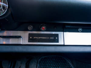 Image 13/42 of Porsche 912 (1967)