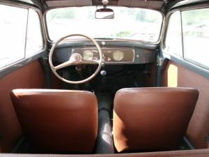 Imagen 9/19 de FIAT 500 C Belvedere (1953)