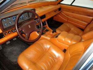 Bild 6/10 von Maserati Quattroporte 4900 (1981)