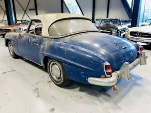 Image 10/36 of Mercedes-Benz 190 SL (1962)