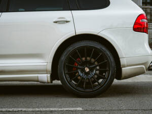 Bild 24/27 von Porsche Cayenne GTS (2009)