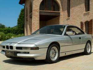 Image 1/50 de BMW 850i (1990)