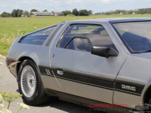 Immagine 31/32 di DeLorean DMC-12 (1981)