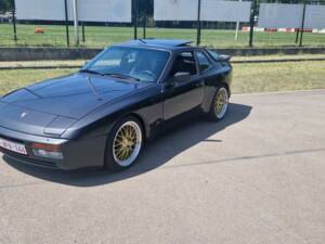 Image 1/5 of Porsche 944 Turbo (1986)