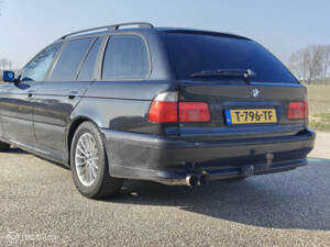 Afbeelding 12/29 van BMW 528i Touring (1999)