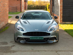 Bild 12/95 von Aston Martin Vanquish (2015)