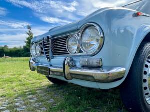 Immagine 32/37 di Alfa Romeo Giulia Super 1.6 (1965)