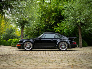 Imagen 4/64 de Porsche 911 Turbo 3.3 (1991)