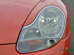 Image 45/50 of Porsche Boxster (2002)