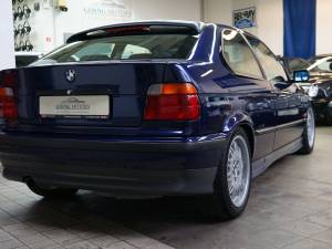 Image 15/31 de BMW 318ti Compact (1995)