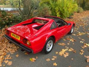 Image 10/50 of Ferrari 308 GTS Quattrovalvole (1983)