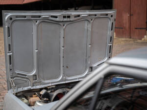 Image 8/36 of Ford Fiesta (1977)