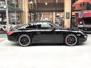 Imagen 1/29 de Porsche 911 Carrera (2006)