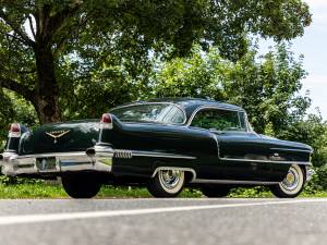 Image 2/50 of Cadillac 62 Coupe DeVille (1956)