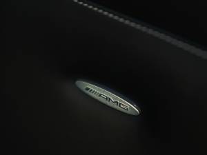 Imagen 39/50 de Mercedes-Benz SLS AMG (2014)