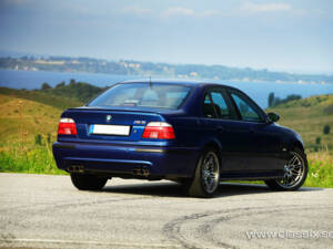 Immagine 4/21 di BMW M5 (1999)