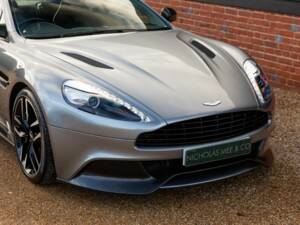 Bild 14/50 von Aston Martin Vanquish (2015)