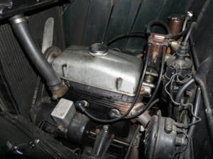 Image 14/49 of Lancia Augusta (1934)