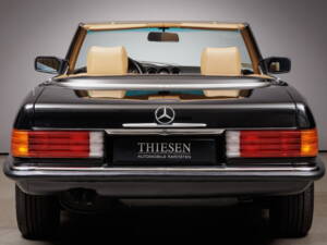 Image 13/36 de Mercedes-Benz 560 SL (1987)