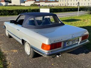 Bild 14/99 von Mercedes-Benz 280 SL (1984)