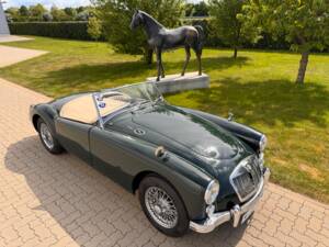 Image 58/79 of MG MGA 1600 (1961)