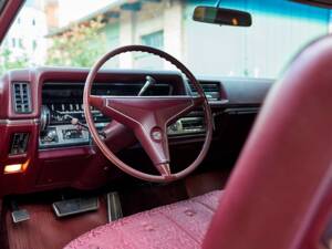 Bild 164/200 von Cadillac Coupe DeVille (1968)