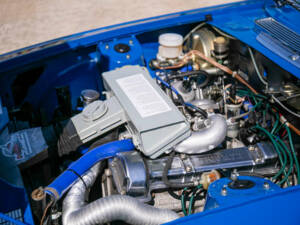Image 17/49 de Triumph Stag (1977)