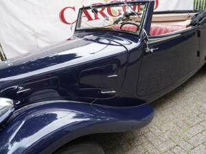 Image 13/20 of Citroën Traction Avant 11 B (1939)