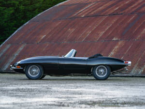 Bild 6/35 von Jaguar E-Type 4.2 (1967)