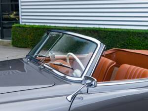 Imagen 5/38 de Mercedes-Benz 190 SL (1956)