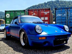 Image 2/16 de Porsche 911 RSR 3.0 (1974)
