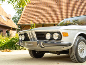 Immagine 2/79 di BMW 3.0 CSi (1973)