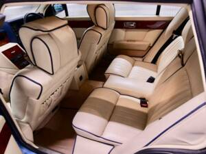 Imagen 46/50 de Aston Martin Lagonda (1989)