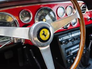 Bild 36/50 von Ferrari 250 GTE (1963)