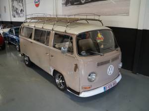 Image 4/43 de Volkswagen T2a minibus (1969)