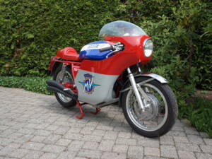 Immagine 5/36 di MV Agusta DUMMY (1972)