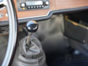 Bild 33/50 von Alfa Romeo Giulia 1300 GT Junior (1967)