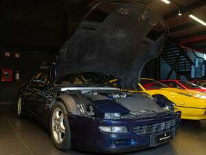 Imagen 35/50 de Ferrari 456 GT (1996)