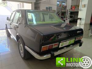 Imagen 6/10 de Alfa Romeo Alfetta 1.6 (1979)