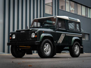 Bild 21/41 von Land Rover Defender 90 (1995)