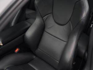 Image 18/50 of Aston Martin V12 Vanquish S (2007)