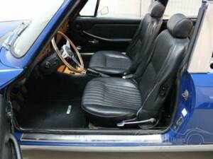 Image 10/19 of Triumph Stag (1975)