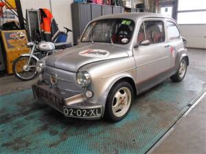 Image 2/50 de FIAT 600 D &#x2F; 770 Abarth (1973)