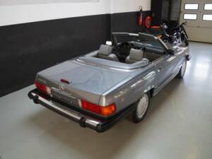 Bild 39/50 von Mercedes-Benz 560 SL (1989)