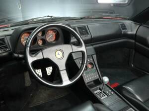 Image 13/30 de Ferrari 348 GTB (1993)