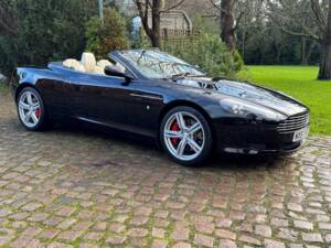 Image 16/37 de Aston Martin DB 9 Volante (2008)