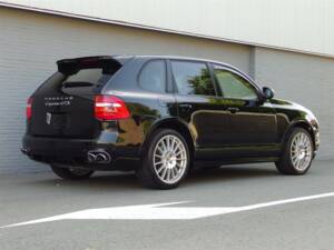 Image 3/98 of Porsche Cayenne GTS (2008)