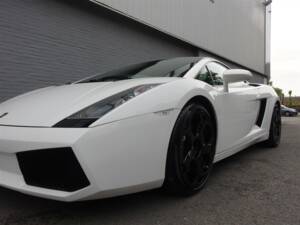 Image 31/100 of Lamborghini Gallardo (2005)