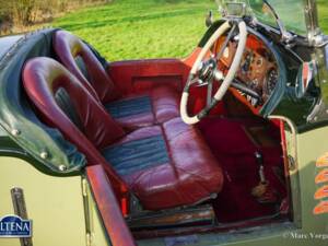 Image 43/53 of Bentley 4 1&#x2F;4 Litre Turner Supercharged (1937)